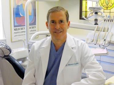 Dr. Steven Laifer